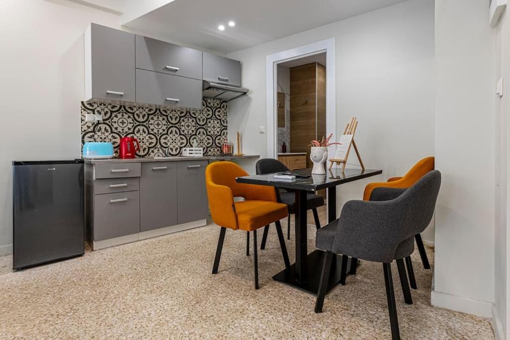 Smart Apartments Atene Esterno foto